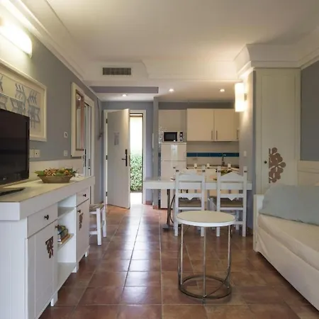 Tranquil Lantana 1 Bedroom Sleeps 5 Per * Pula