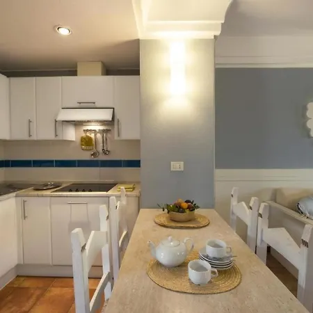 Tranquil Lantana 1 Bedroom Sleeps 5 Per Apartment *